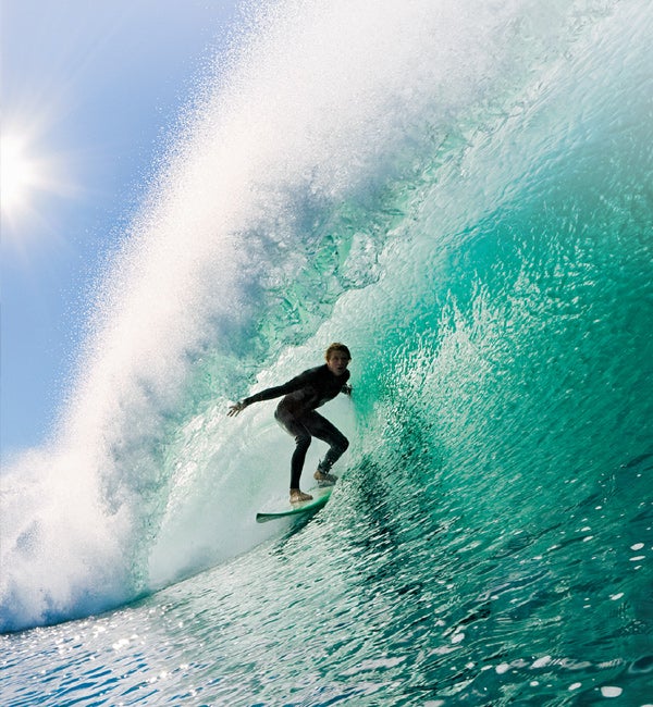 Los elementos de ventilación GORE® Protective Vents protegen las tablas de surf de los daños provocados por el sol, la arena y el agua.