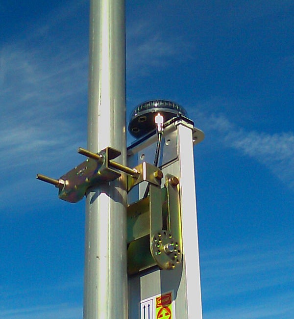 Caso prático: Los elementos de ventilación GORE<sup>®</sup> Protective Vents mejoran la supervisión de la alineación de las antenas para evitar la condensación