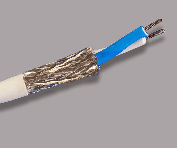 Shielded Twisted Pair Cables para sistemas terrestres del sector de defensa